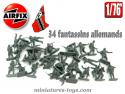 Un lot de petits soldats allemands de 1944 en figurines par Airfix au 1/76e