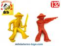 Les deux cow boys en figurines plastique 1960 par BS Beuzen Sordet au 1/32e