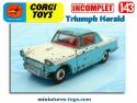 Le coupé Triumph Herald miniature par Corgi Toys au 1/43e incomplet