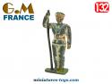 La figurine en métal du Marin français au garde à vous par GM au 1/32e