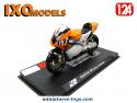 La moto Proton KR n°67 de Shane Byrne miniature par Ixo Models au 1/24e