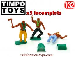 Un lot de 3 indiens en figurines plastique Timpo Britain au 1/32e incomplets